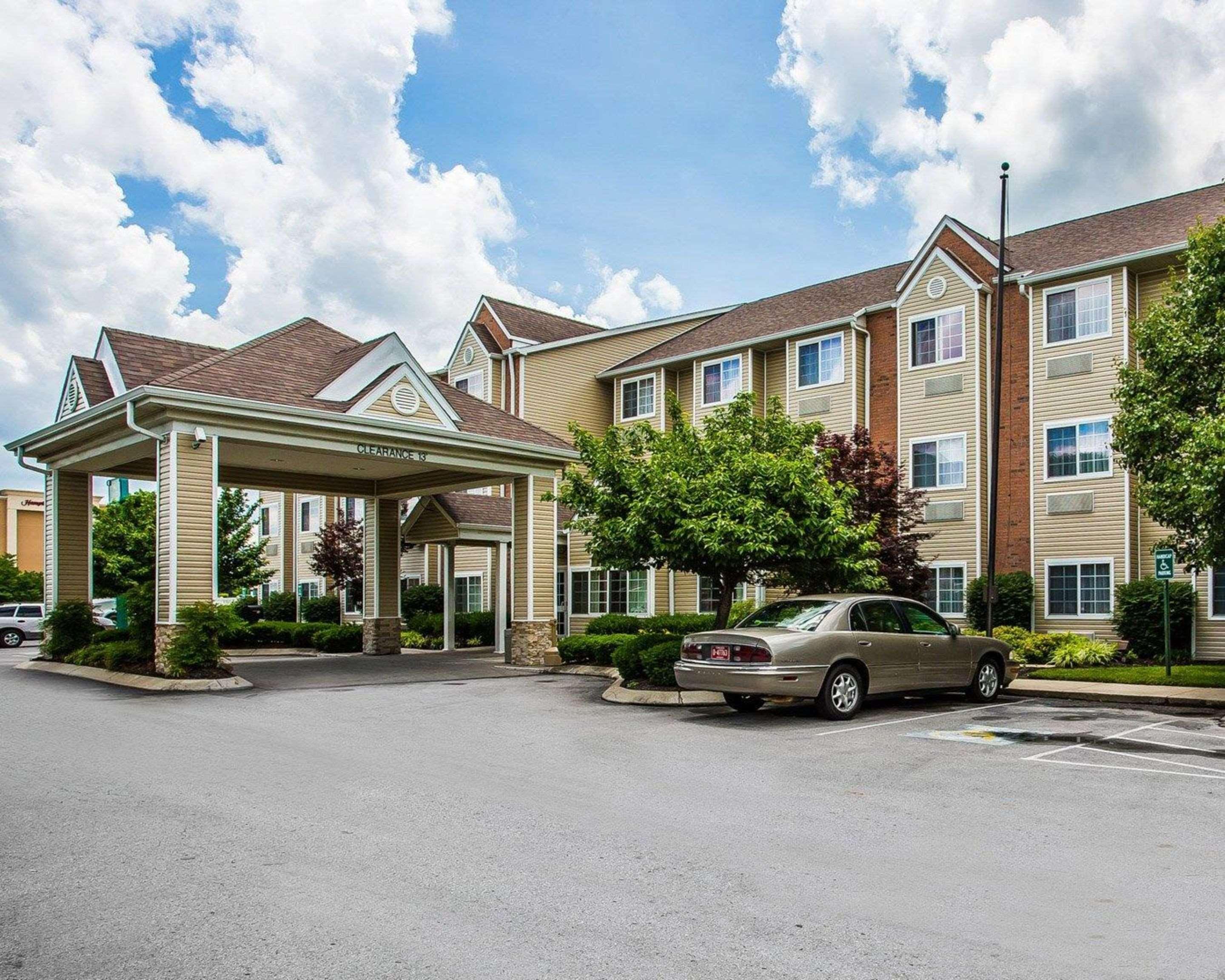 Quality Inn & Suites Mount Juliet Bagian luar foto